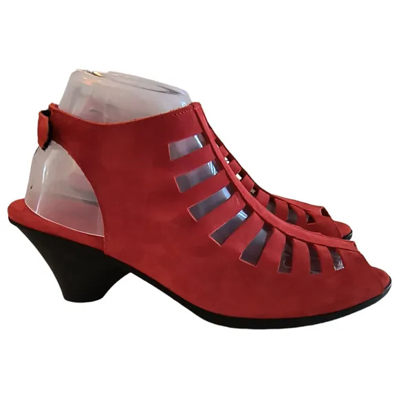 Arche Soexor Wedge Ribcage Shoes Women's Size 41 / US 9.5  Red  Suede Leather
