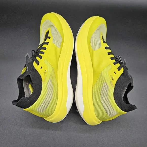Arc'teryx Sylan Womens 5.5 Shoes Running Athletic Lace Up Sneakers Yellow Vibram