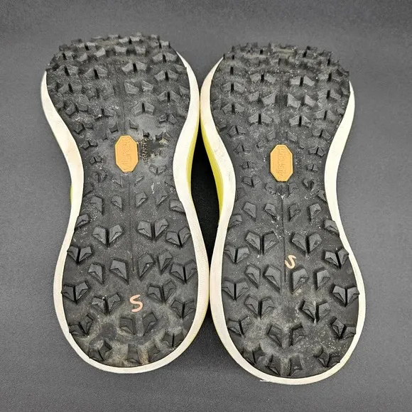 Arc'teryx Sylan Womens 5.5 Shoes Running Athletic Lace Up Sneakers Yellow Vibram