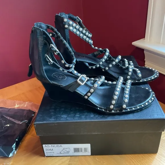 Ash Nuba studded wedge black sz 39