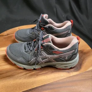 Asics Gek-Venture 8 Women's Running Shoes Size 5.5.