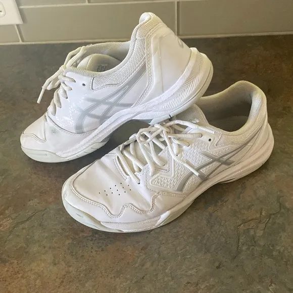 ASICS White Athletic Shoes 9.5