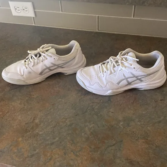 ASICS White Athletic Shoes 9.5