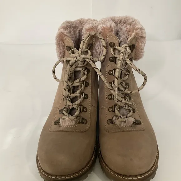 Avellini Women’s Sz 39 Fur Lined Winter Genuine Tan Suede Leather Brown Sole