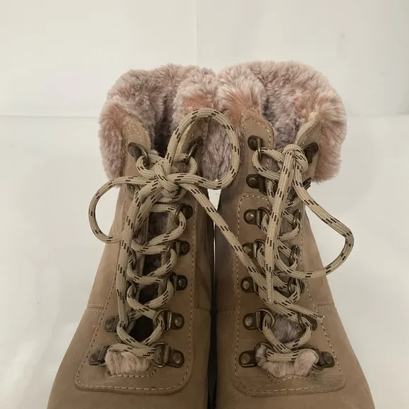 Avellini Women’s Sz 39 Fur Lined Winter Genuine Tan Suede Leather Brown Sole