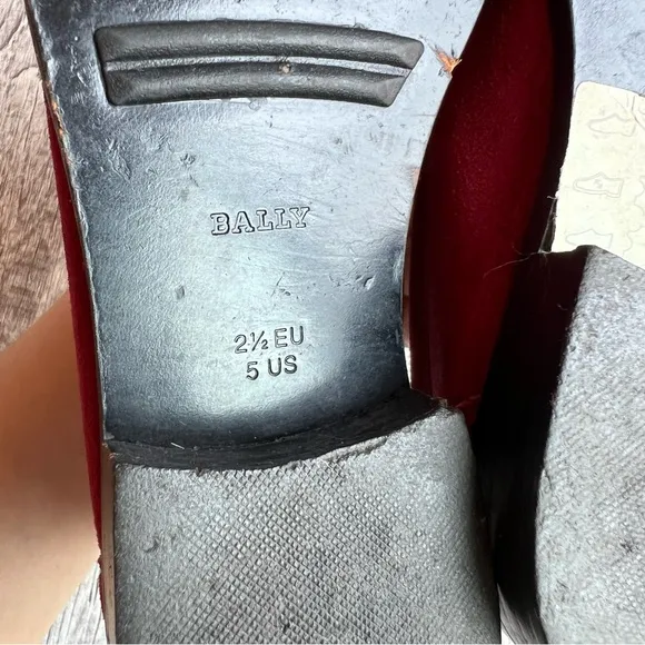 Bally Women’s Size 5 Burgundy Leather Loafers Shoes Slide On