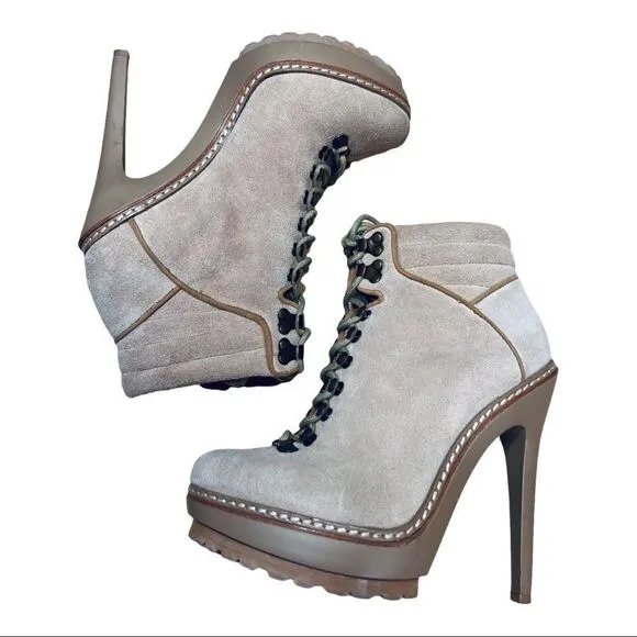 BCBGMAXAZRIA Beige Suede BCBG Max Azria Stiletto Boot 6.5 Leather Suede Lace Up