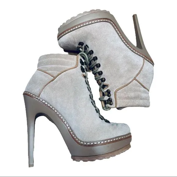 BCBGMAXAZRIA Beige Suede BCBG Max Azria Stiletto Boot 6.5 Leather Suede Lace Up