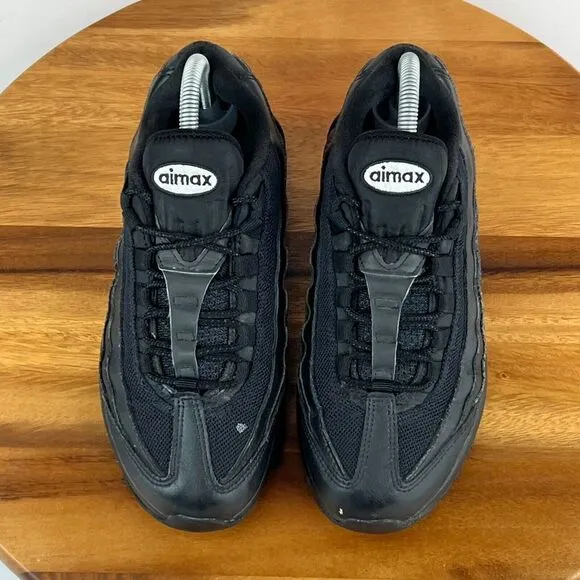 Big Kids Nike Air 95 Recraft Triple Black Athletic Shoes Sneakers Size 5.5 Y GUC