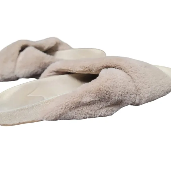 BIRDIES The Robin Tan Faux Fur Sandals