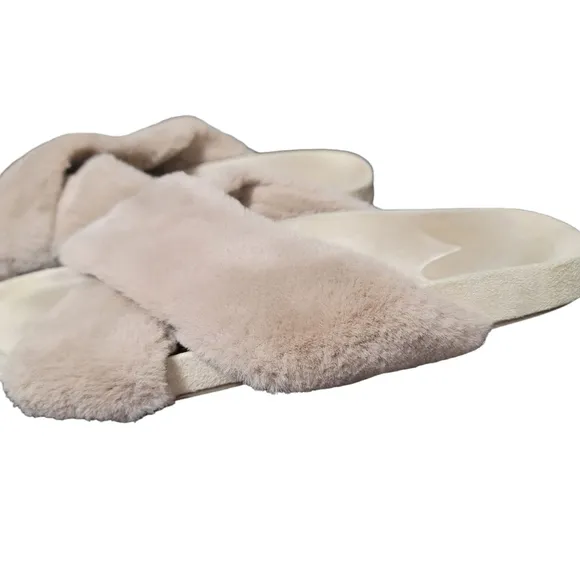 BIRDIES The Robin Tan Faux Fur Sandals