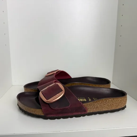 Birkenstock - Big Buckle Madrid - Burgundy/Rose Gold Buckle Sandals Size 38
