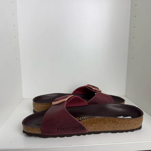 Birkenstock - Big Buckle Madrid - Burgundy/Rose Gold Buckle Sandals Size 38