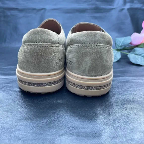 Birkenstock Oswego Grained, Sandcastle Suede Women's Size 37 USA Size 6.5