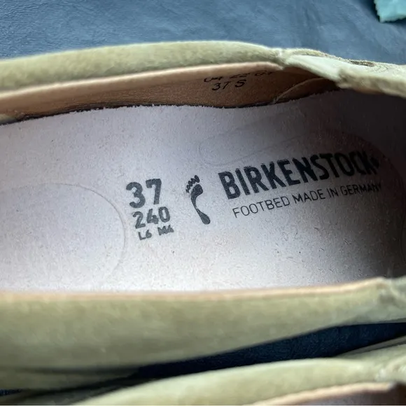 Birkenstock Oswego Grained, Sandcastle Suede Women's Size 37 USA Size 6.5