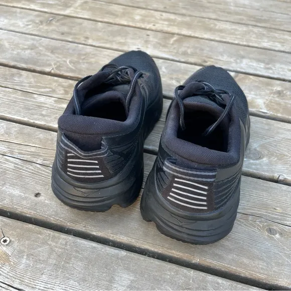 Black Athletic Running Shoes