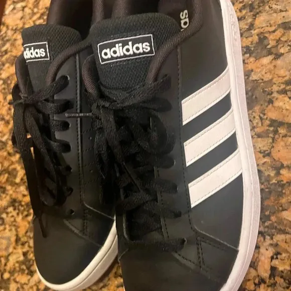 Blk Adidas Shoes