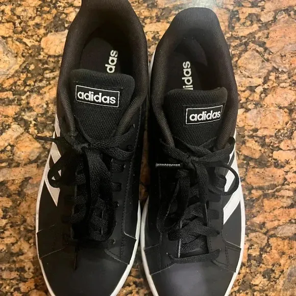 Blk Adidas Shoes