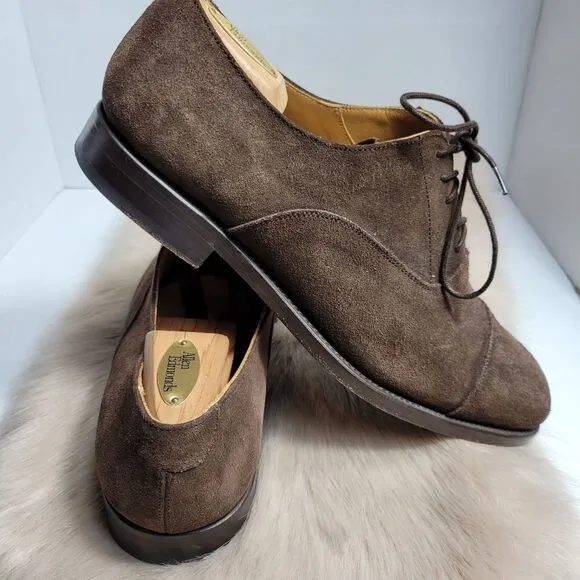 Bow-Tie Shoes Allen Captoe Oxford in Snuff Suede Shoes