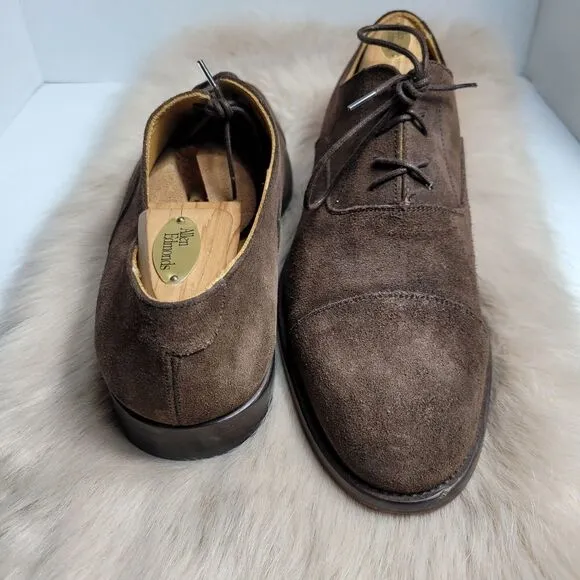 Bow-Tie Shoes Allen Captoe Oxford in Snuff Suede Shoes