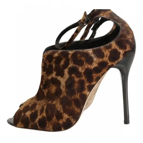 BRIAN ATWOOD Liese Leopard calf hair shoe brown bl ankle strap stiletto size 7.5