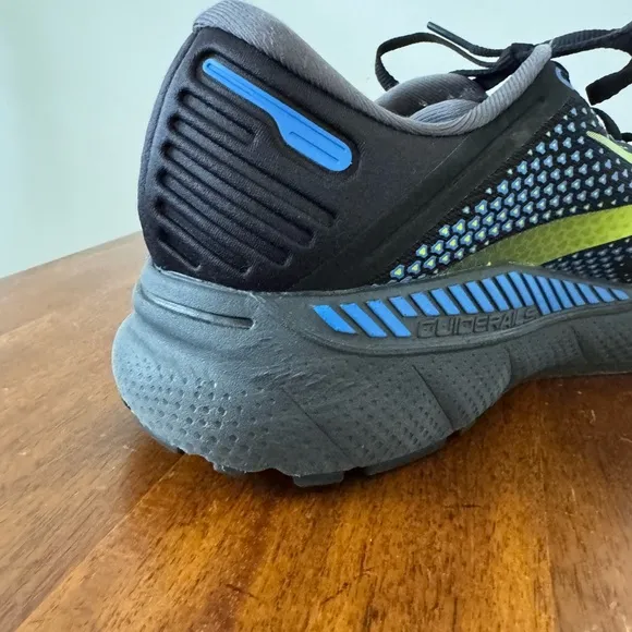 Brooks Adrenaline GTS 22 Black and Blue Running Shoes
