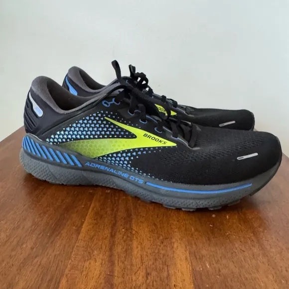 Brooks Adrenaline GTS 22 Black and Blue Running Shoes