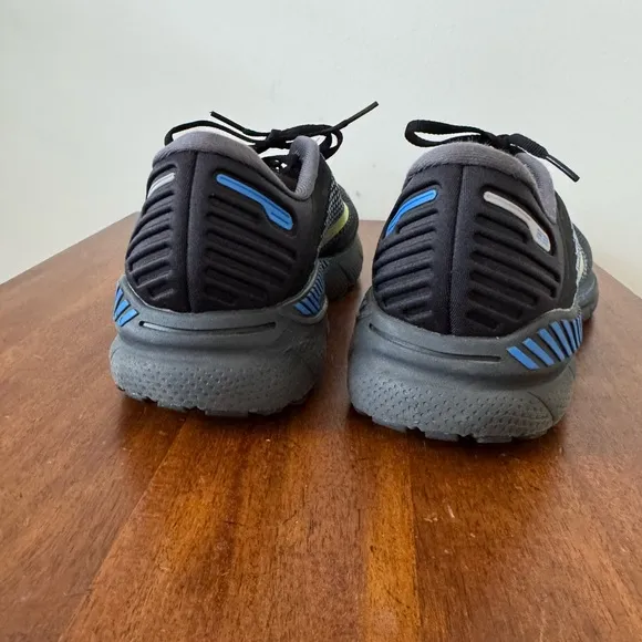 Brooks Adrenaline GTS 22 Black and Blue Running Shoes