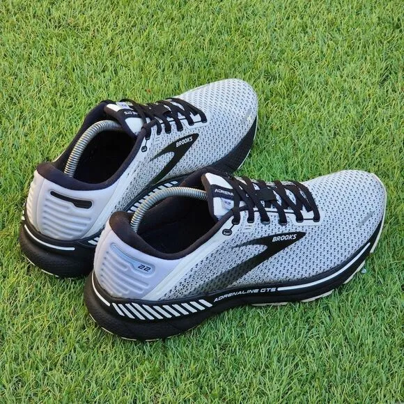 BROOKS ADRENALINE GTS 22 - Women's Athletic Shoes - SIZE 11B