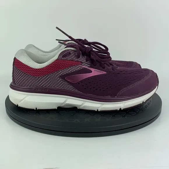Brooks Dyad 10 Purple/White Athletic Running Shoes 1202751B527 Women's Size 7.5