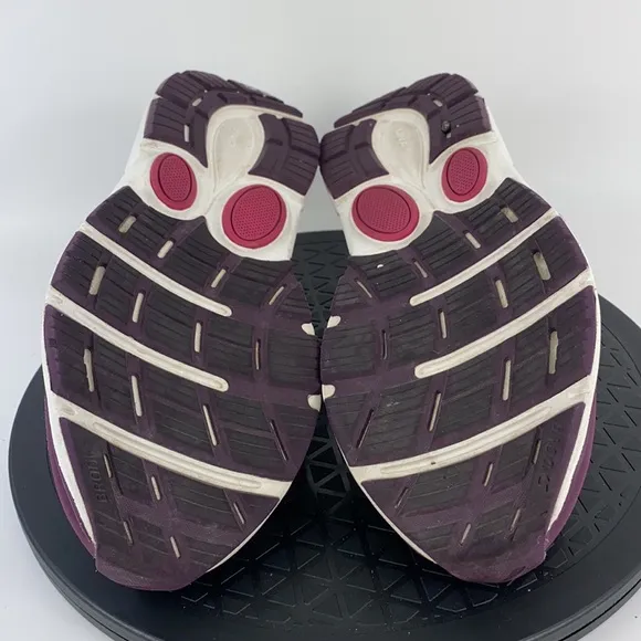 Brooks Dyad 10 Purple/White Athletic Running Shoes 1202751B527 Women's Size 7.5