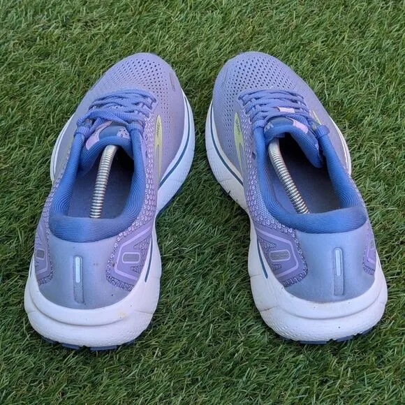 BROOKS GHOST 14 - Women's Athletic Shoes - SIZE 9.5B