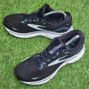 BROOKS GHOST 15 - Women's Athletic Shoes - SIZE 8.5D WIDE