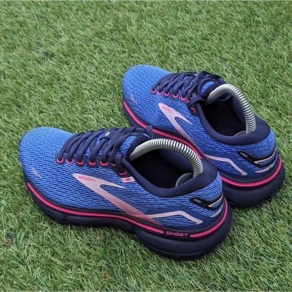BROOKS GHOST 15 - Women's Athletic Shoes - SIZE 5B