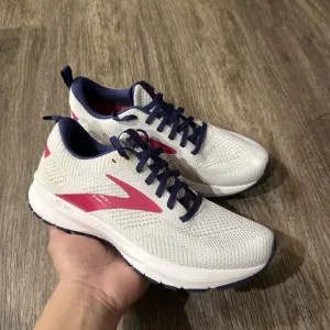 Brooks Hyperion Tempo Sample White Athletic Running Shoes Women’s Size 8.5 B