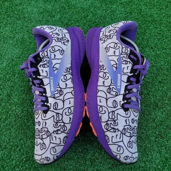 BROOKS LANUNCH 7 Empower Her nib - Women's Running Shoes - SIZE 9.5