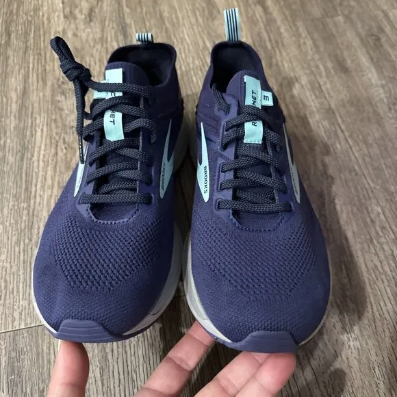 Brooks Ricochet 3 Blue  Sample Athletic Running Shoes Women’s Size 8.5 B