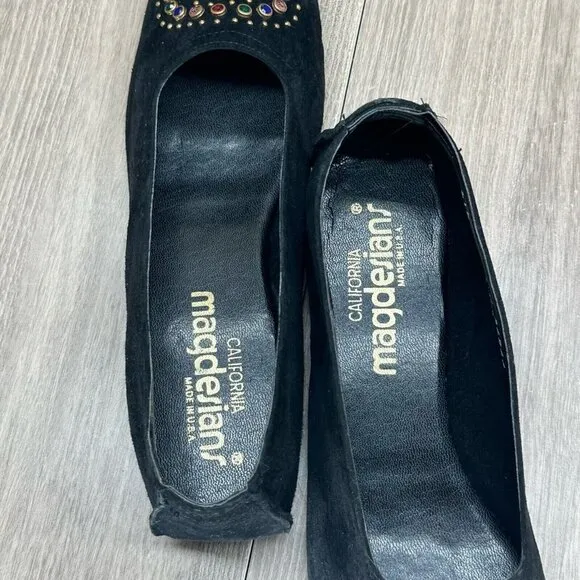 California Magdesians Shoes Womens 6M Jeweled Embellished Loafer Suede Black
