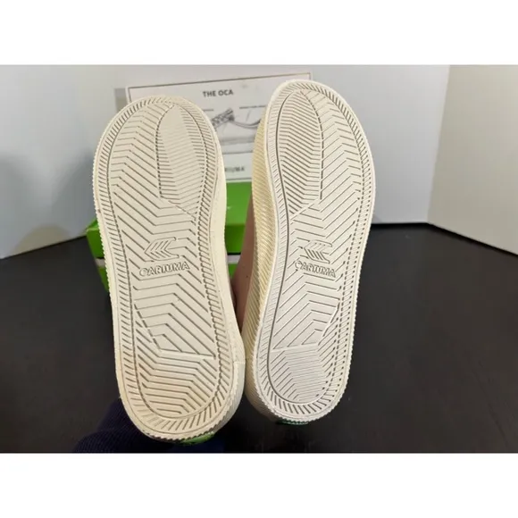 Cariuma OCA Low Suede Sneakers Rose Size 10.5 Women/9 Men