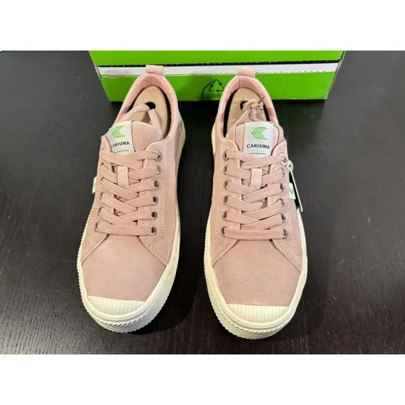 Cariuma OCA Low Suede Sneakers Rose Size 10.5 Women/9 Men