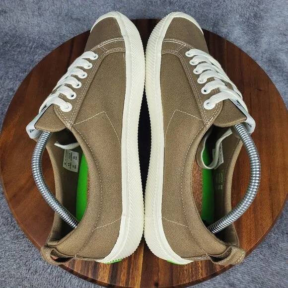 Cariuma OCA Shoes Men's 11 Brown Canvas Low Top Lace Up Athletic Sneakers