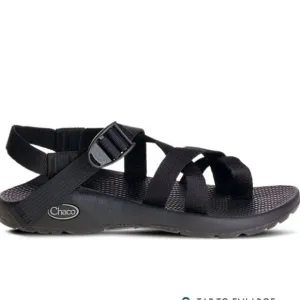 Chacos Men’s Z2 Classic Hiking Sandal in Black size 11