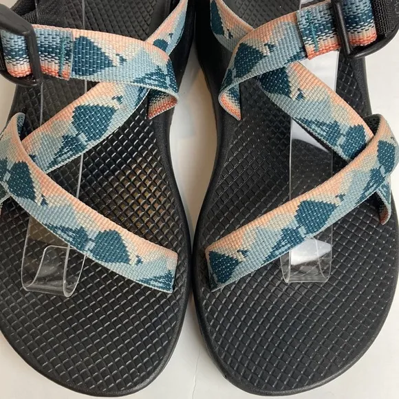 Chacos Z1 National Park Yosemite Sunset Hiking Water Sport Sandals Granola girl