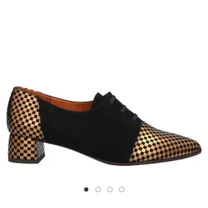 CHIE MIHARA lace suede shoes