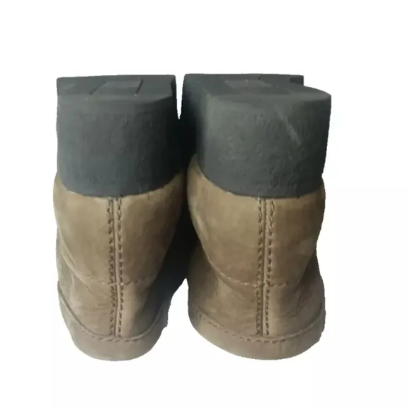 Clarks Wallabee Nubuck Leather Shoes Women's Size 10 M Brown