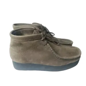 Clarks Wallabee Nubuck Leather Shoes Women's Size 10 M Brown