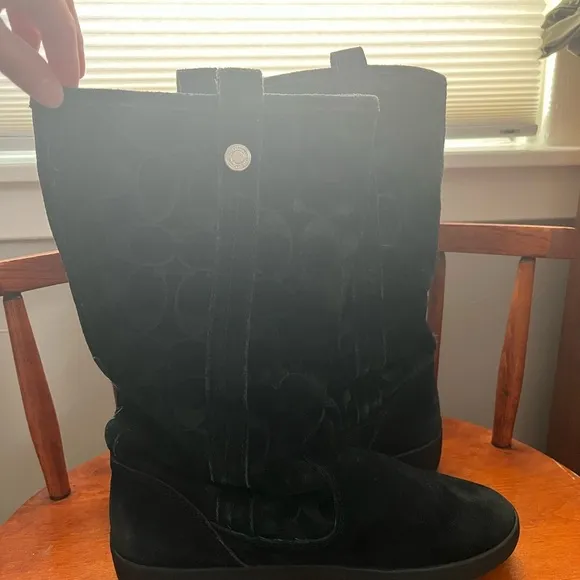 Coach Black Suede Tullip Winter Boots Size 9