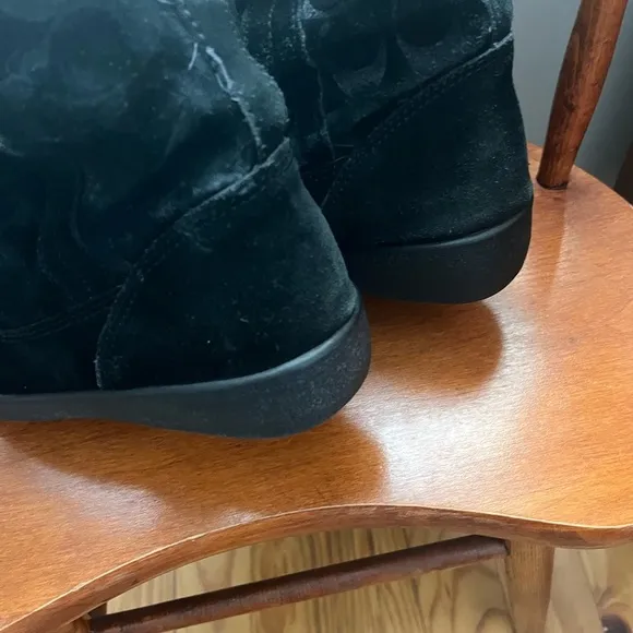 Coach Black Suede Tullip Winter Boots Size 9
