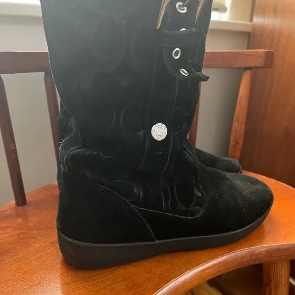 Coach Black Suede Tullip Winter Boots Size 9