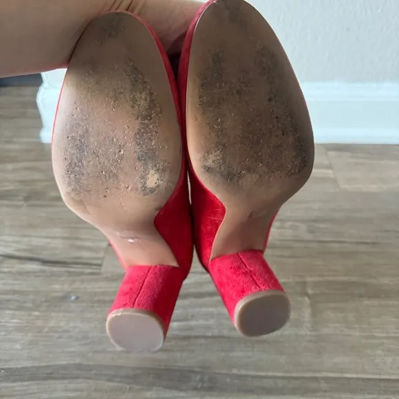 Coach Georgina Red Suede Pump Size 8.5 heels